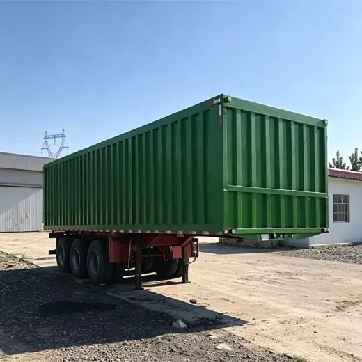 Разширено затворено полуремарке